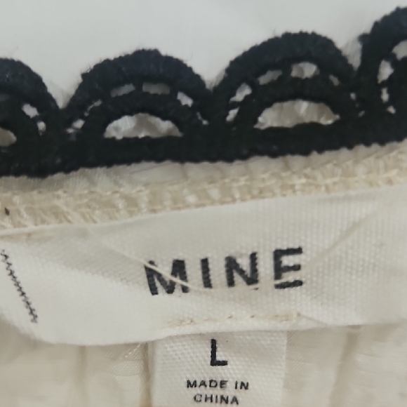 Mine Cream Ruffled Bib Collar Blouse - Picture 2 of 9